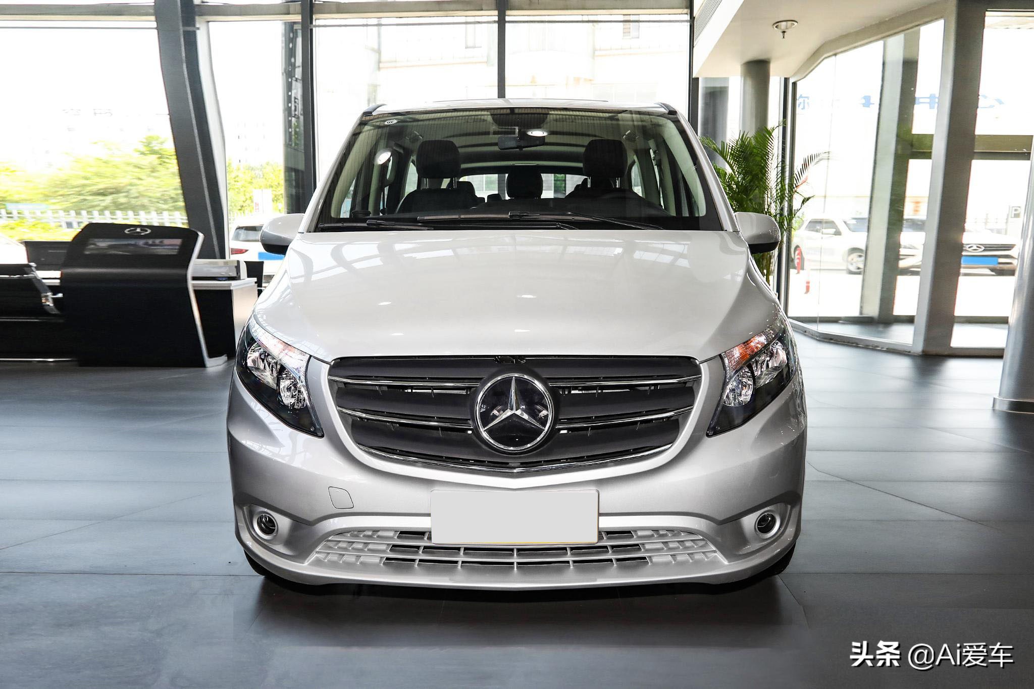 奔驰威霆全部车型图片,奔驰威霆2010款2.5手自一体精英版