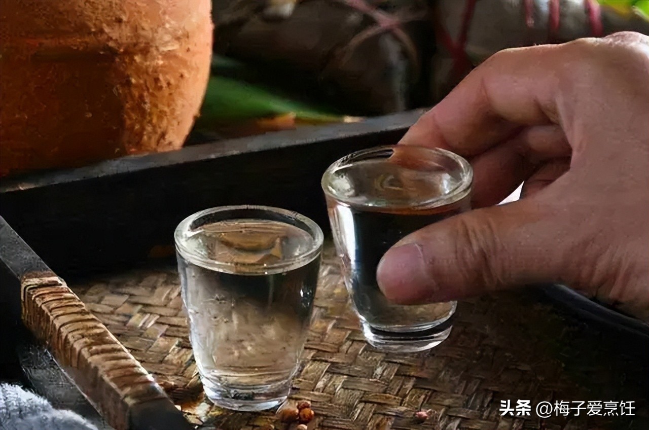 中国十大光瓶酒纯粮酿造,国内公认的4款光瓶酒