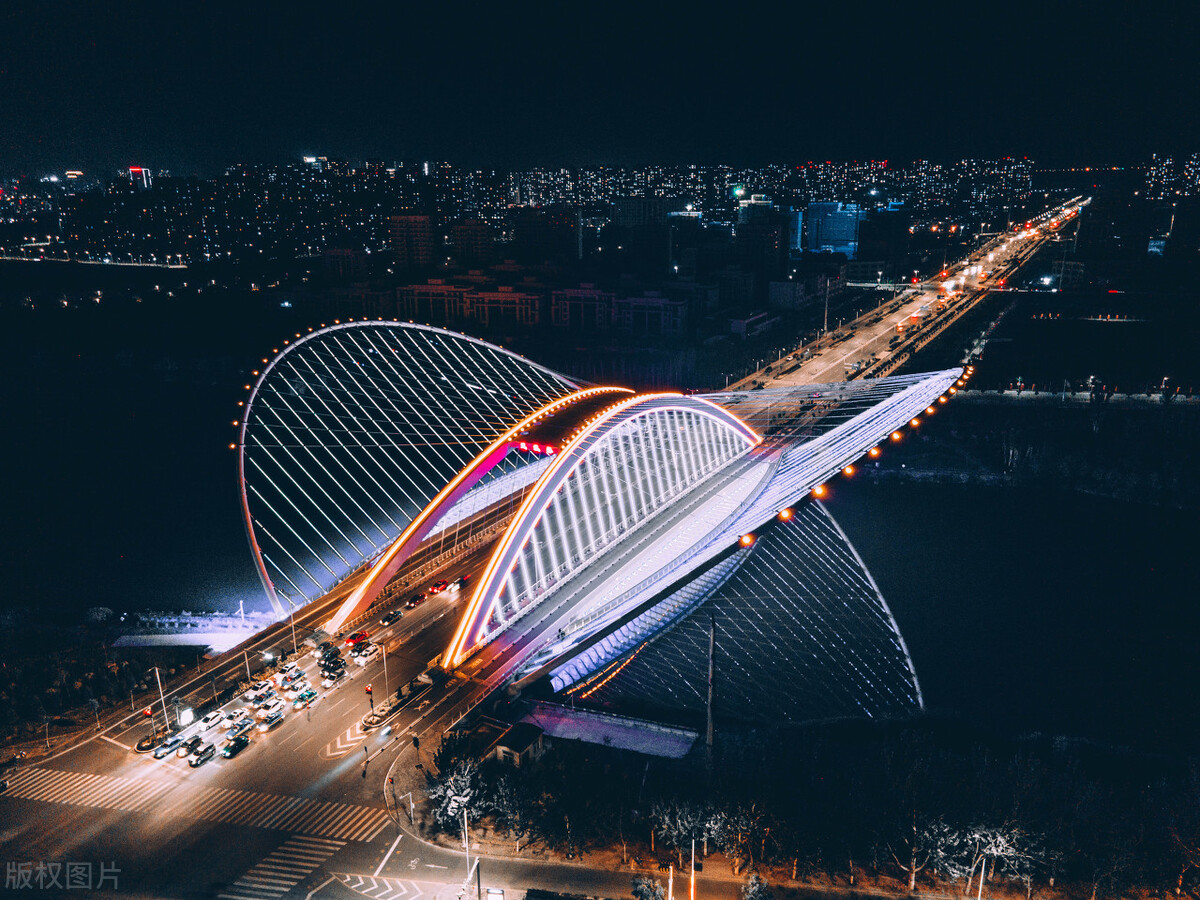 塞下秋来风景异长烟落日弄画笔——记宁夏之行的文化故事和传说