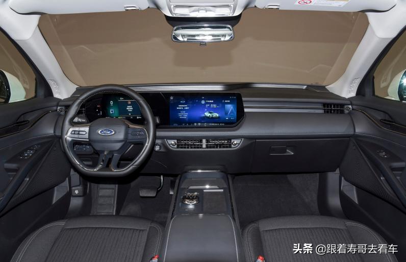 新一代蒙迪欧低配,新款蒙迪欧性价比很高