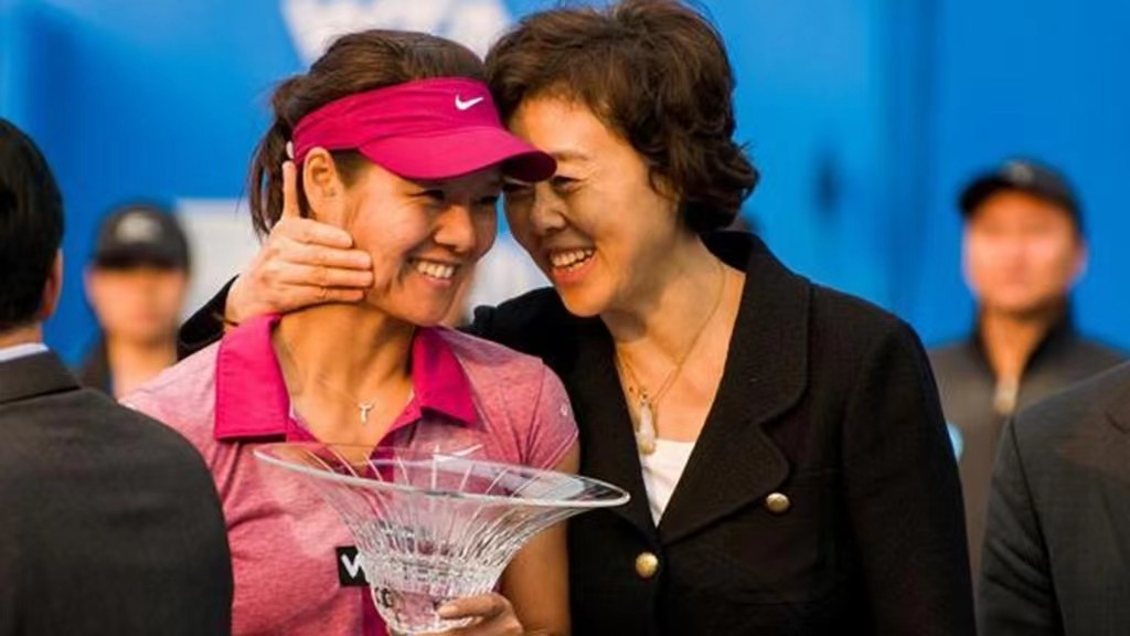 李娜拿过世界冠军,李娜夺世界冠军视频