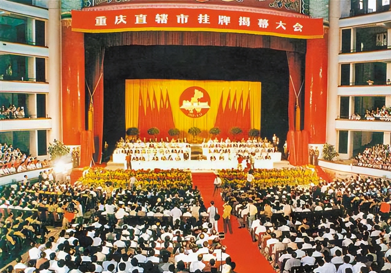 社科院专家陆建华：向四国“巧妙”出*国卖**家机密，2006年获刑20年