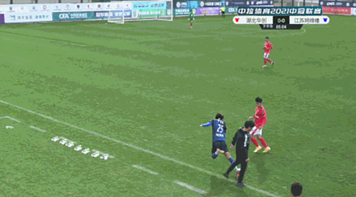 当球迷都瞎了！老板放倒飞奔的球员，俱乐部声明仅是停球并要提告