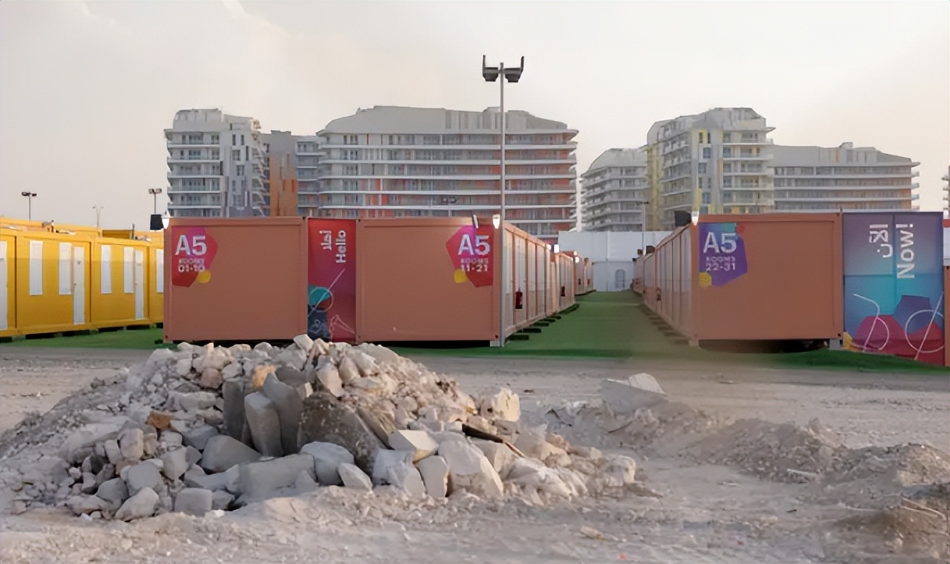 卡塔尔世界杯任性到家:无酒精啤酒尬坏赞助商,天价沙拉被吐槽…