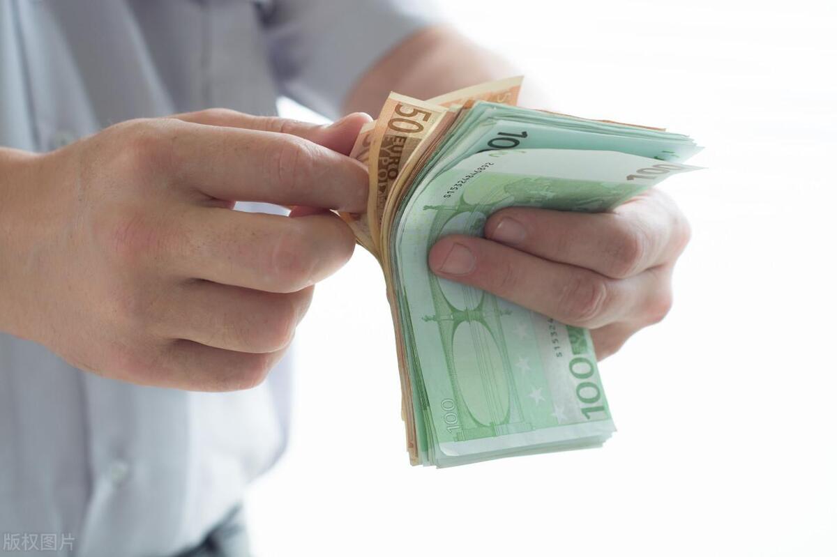 穷人如何打开赚钱思维,穷人不懂的赚钱法则