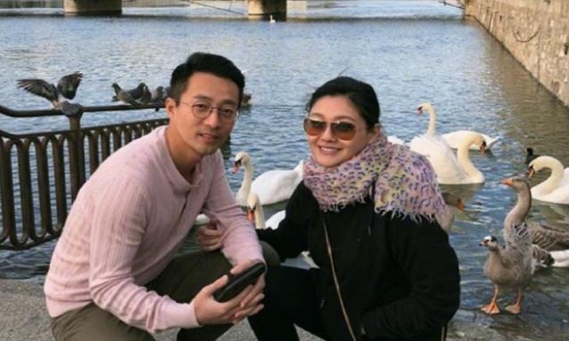 4对闹崩的塑料姐妹花：真情假意难辨，翻脸比翻书还快