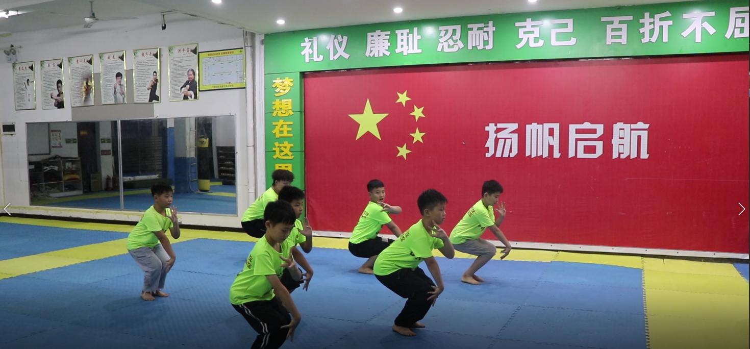 幼儿园体育游戏有哪些,无需器材的体育游戏