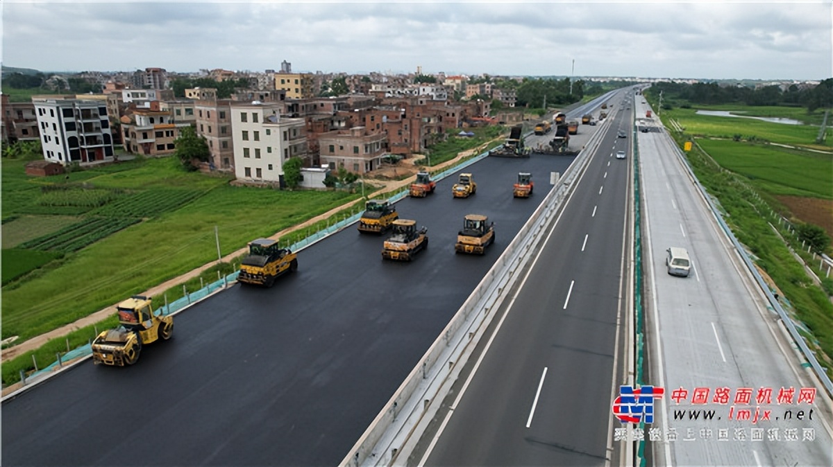 涓変竴閲嶅伐淇濆埄闀垮ぇ宸ョ▼鏈夐檺鍏徃,涓変竴鍔╁姏