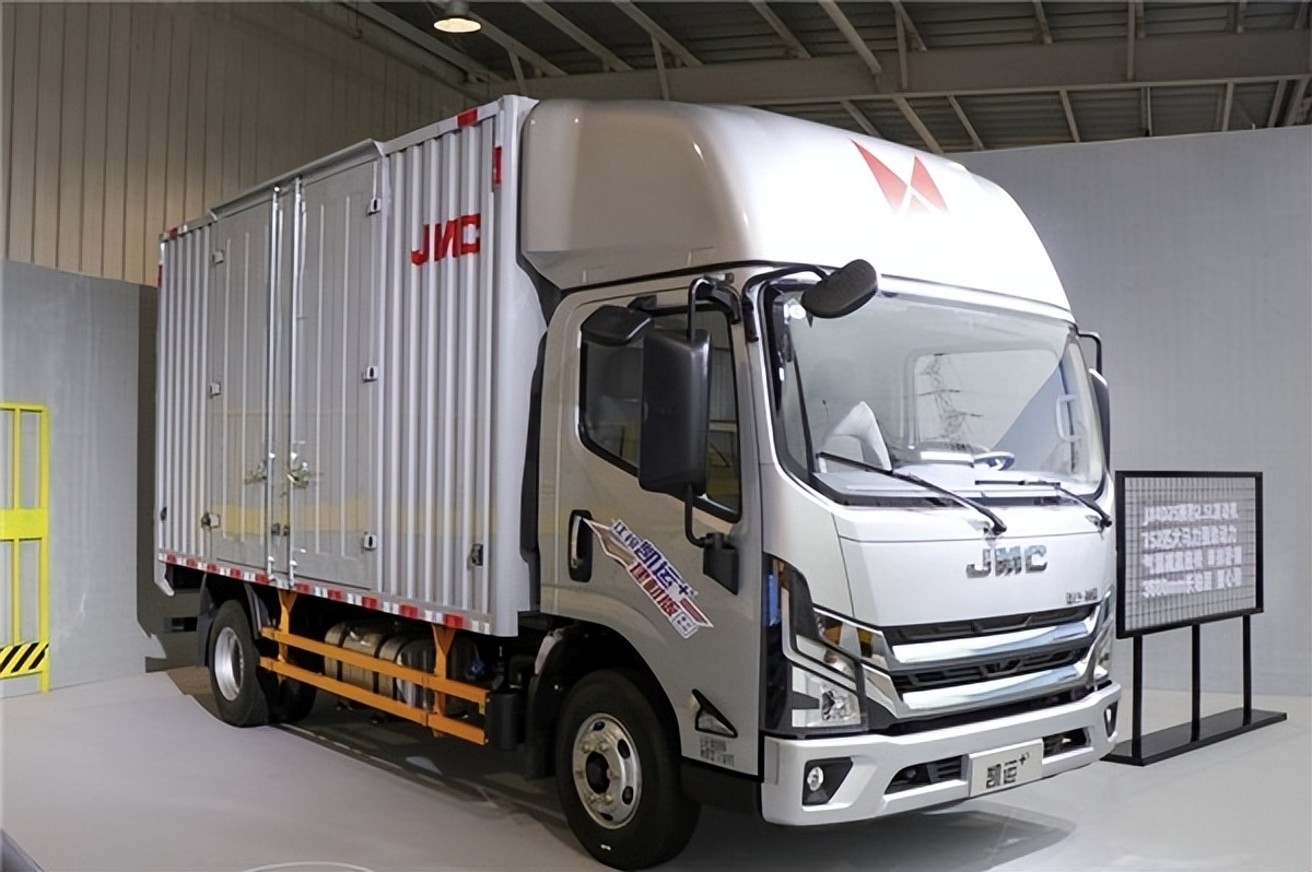 江铃凯运升级版最合适干什么,新款江铃凯运真实评测