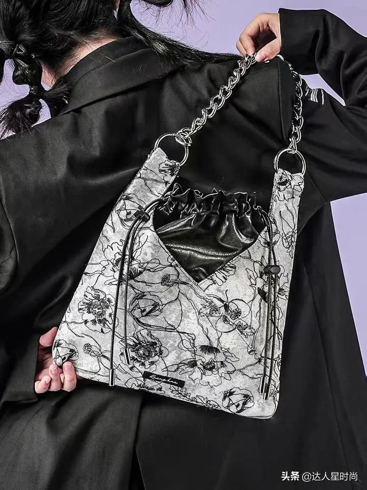 小ck一样的女士包推荐,小ck最值得入手的包