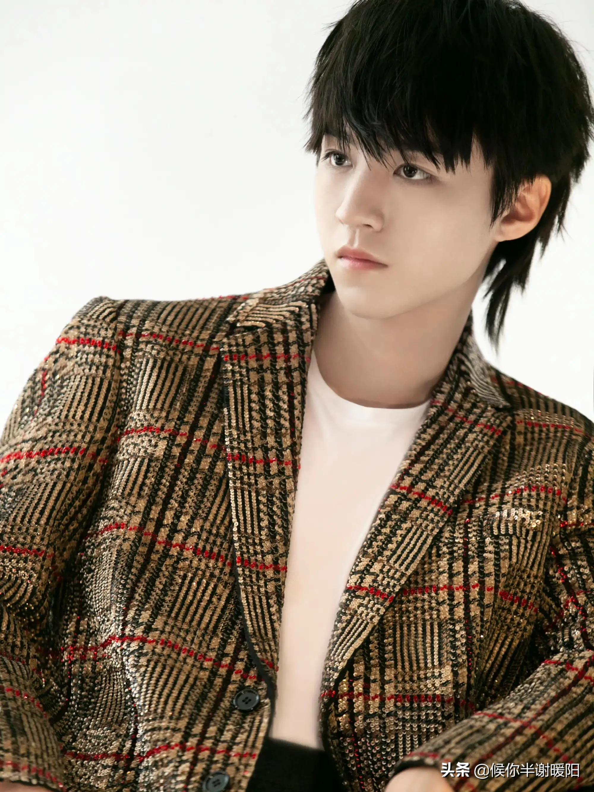 王一博和白敬亭穿搭,休闲西服穿搭白敬亭