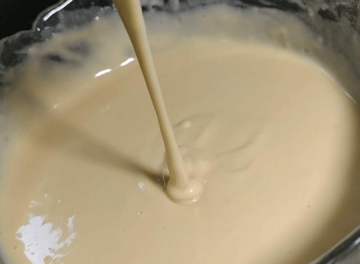 平底锅如何做蛋卷全过程,平底锅蛋卷的做法不用油纸