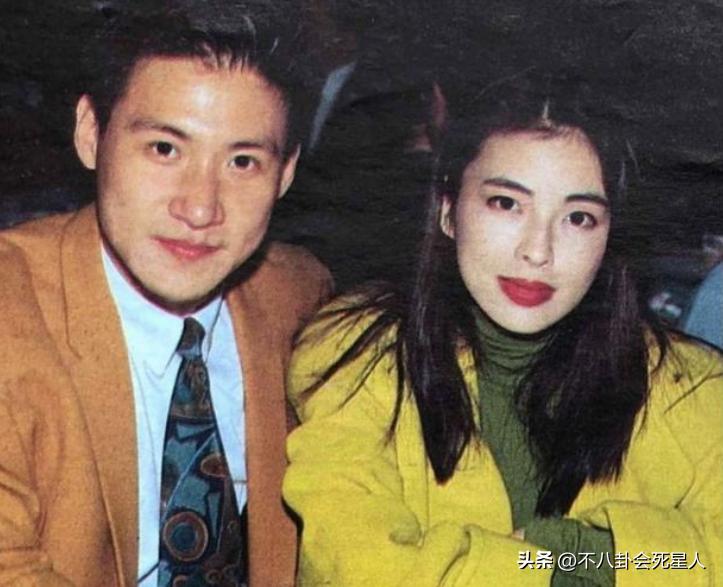 张学友7岁的照片,张学友早期西装照