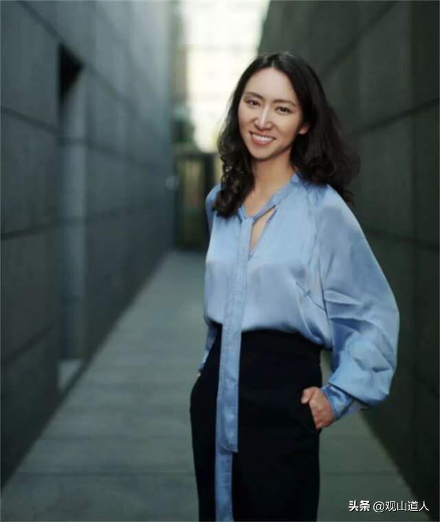 清华才女李一诺：18岁保送清华，四年生3个娃，替世界首富花钱