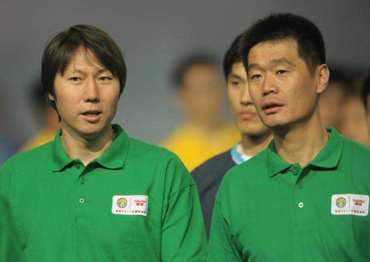 太意外！三位足球媒体人互撕，或揪出幕后大鱼，李铁案或提前收网