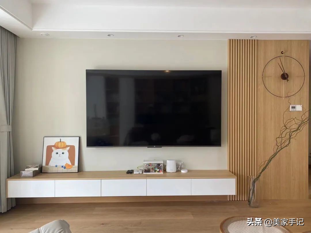 沙发不靠墙后面放柜子,沙发后柜子不靠墙