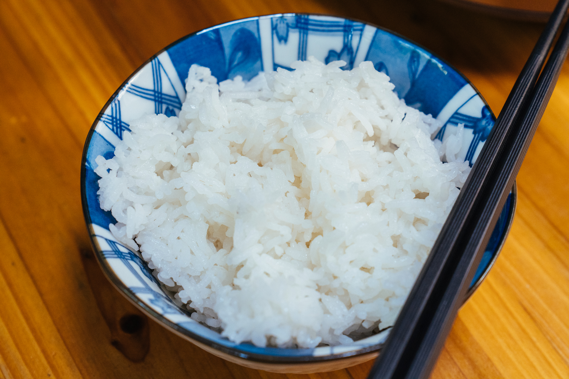 买什么样的电饭煲做出的米饭香,什么牌子的电饭煲焖饭好