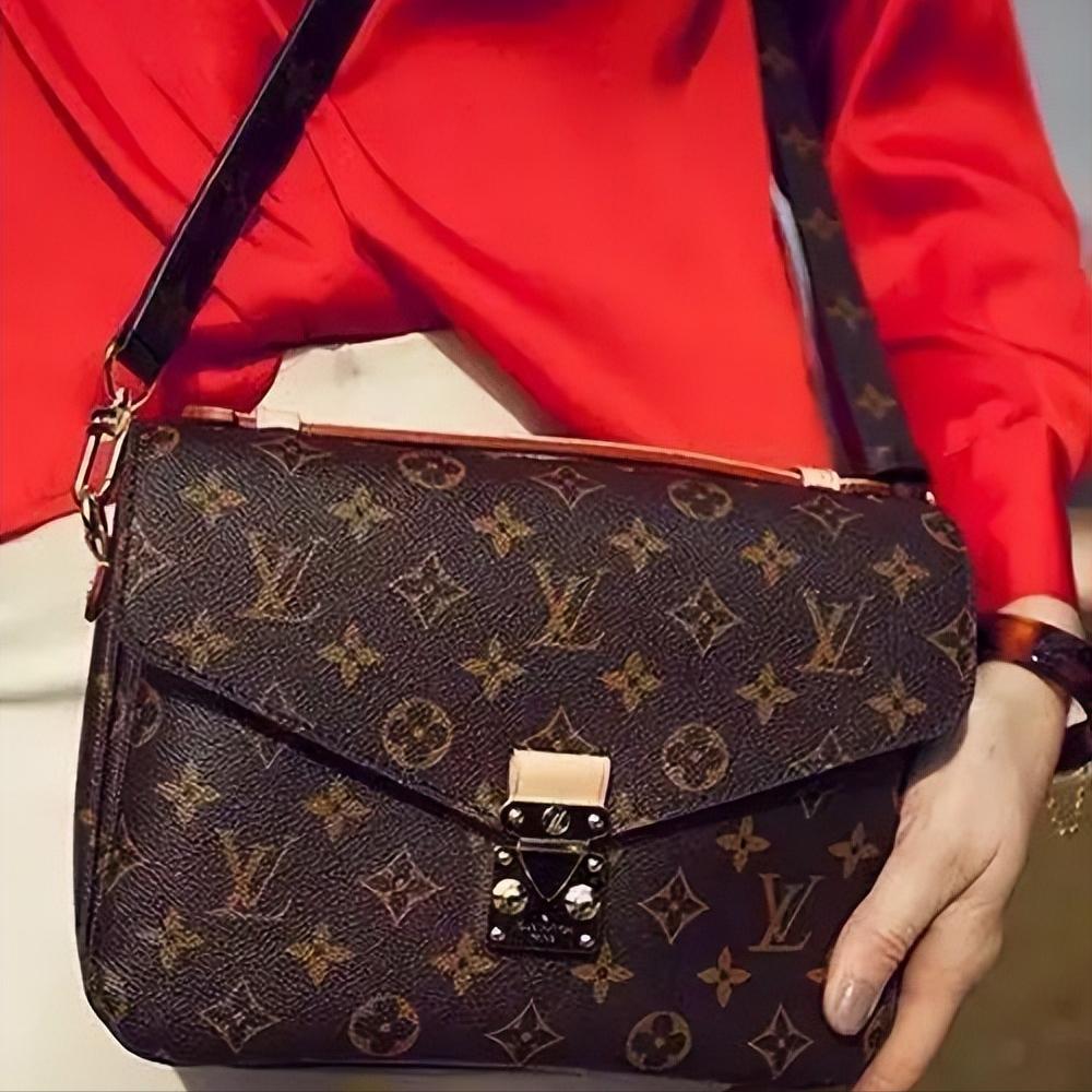 lv邮差包为什么有的有手提,lv邮差包为什么会开裂