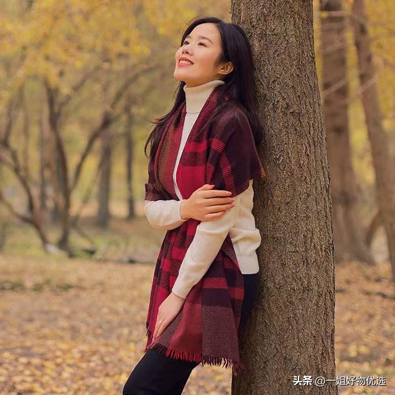 prada冬款羊绒围巾女,prada围巾意大利