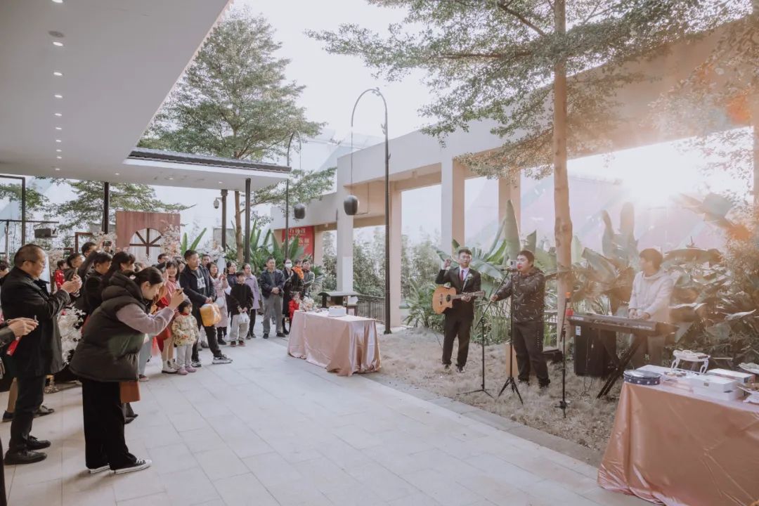 给你们分享婚礼最感动的时刻,每一场婚礼都应该这样美好而幸福