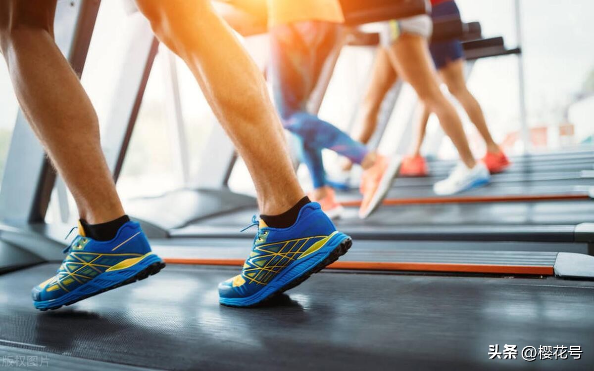 健身房跑步机跑多久减肥,跑步机减肥效率怎么样