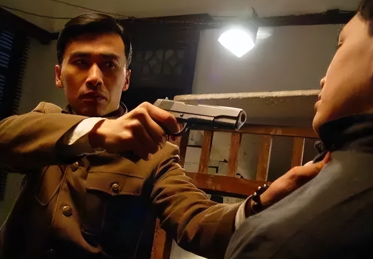 十部熬夜必看谍战剧潜伏者,2023年已播的谍战剧潜伏者