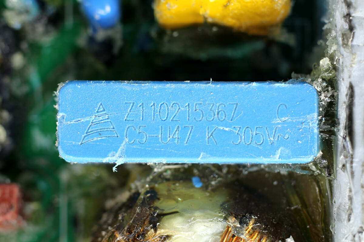 昱能光伏逆变器,昱能逆变器拆解