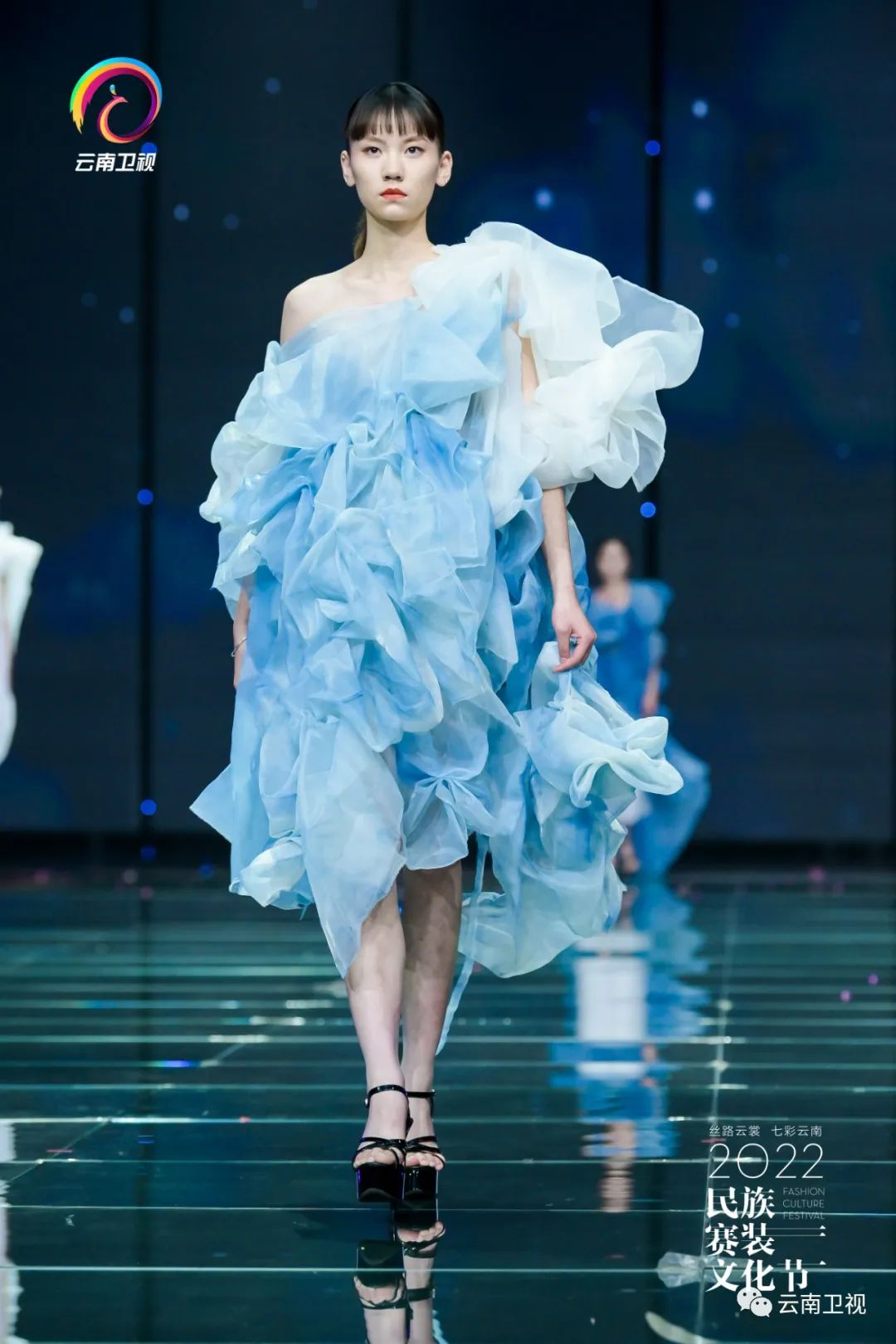 丝路云裳盛装中国盛典之夜视频,丝路云裳盛装中国第一站大理