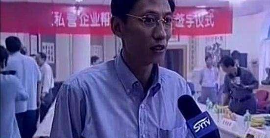 东北“教父”刘涌：与警察枪战，抽刘德华耳光，被捕时吞药自杀