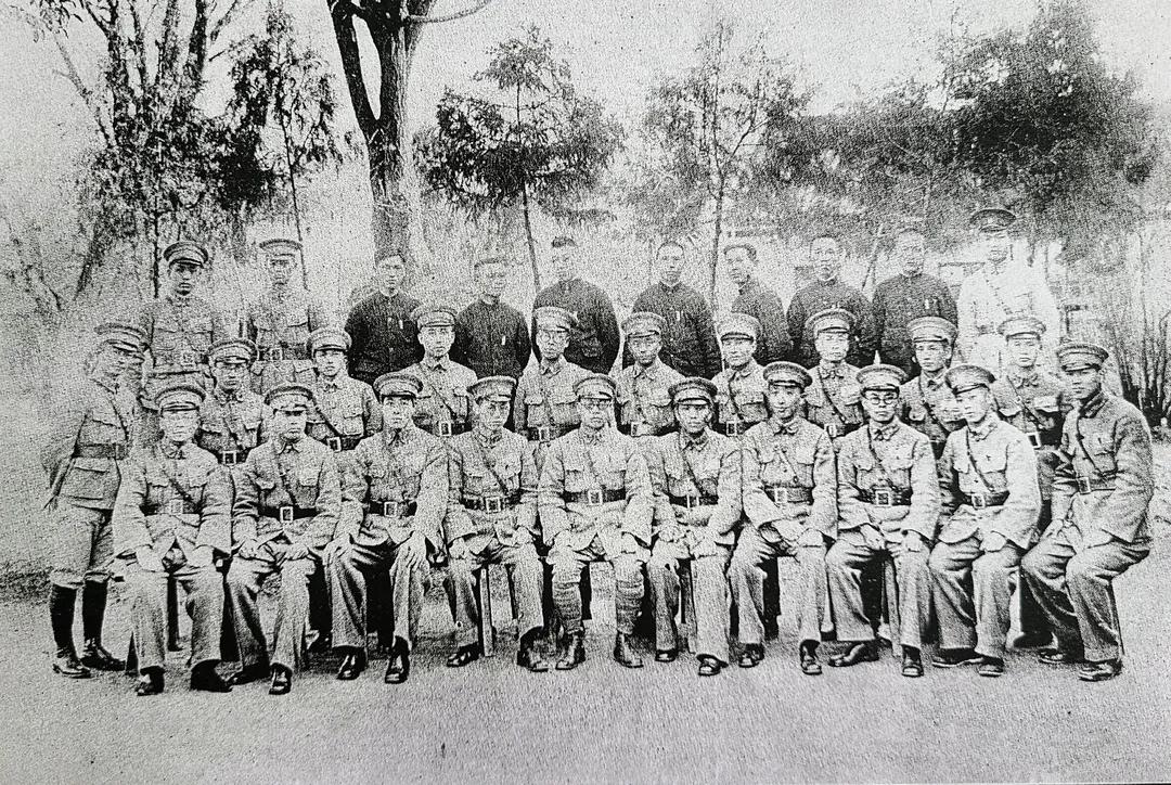 抗日黄埔军校分校,黄埔军校第一批学生抗日