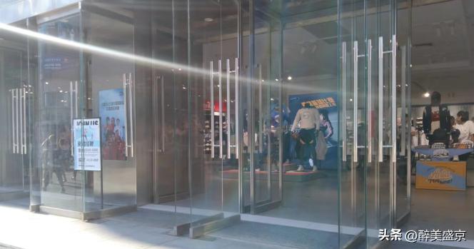 沈阳为什么要修中街？如果没有它，经济与消费活力将*退倒**多少年？