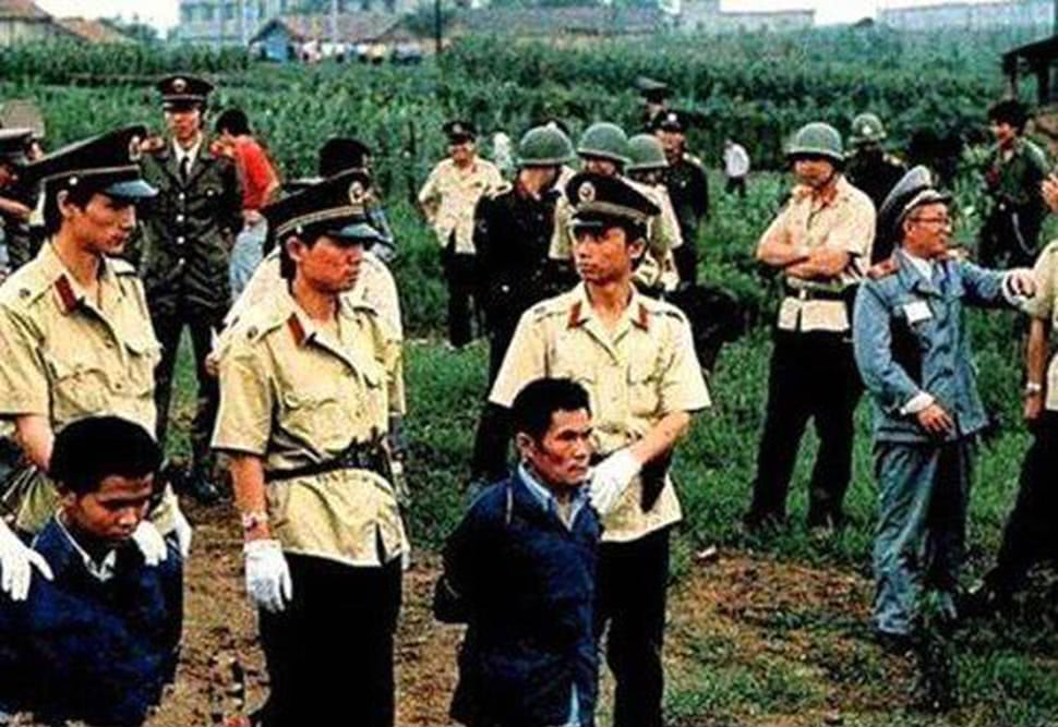 新中国一号悍匪张君，每次作案后一边品茶一边嘲笑警察无能