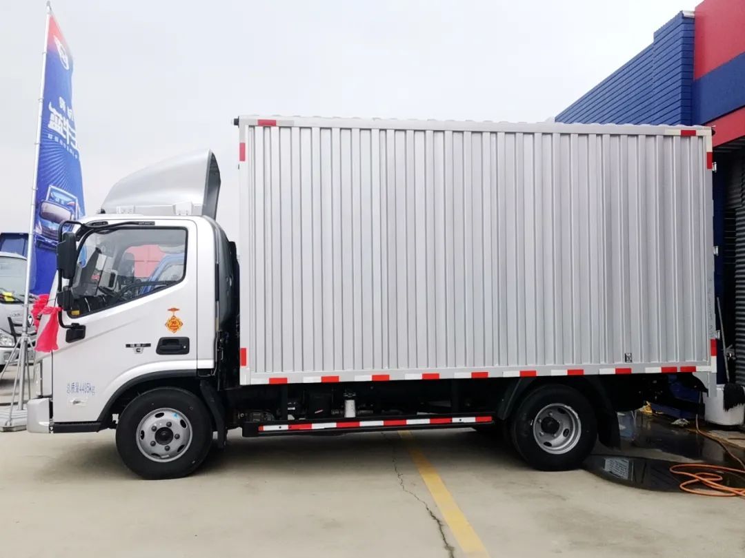 十堰龙信国际汽车城东风小康,十堰龙信国际汽车城二手车过户