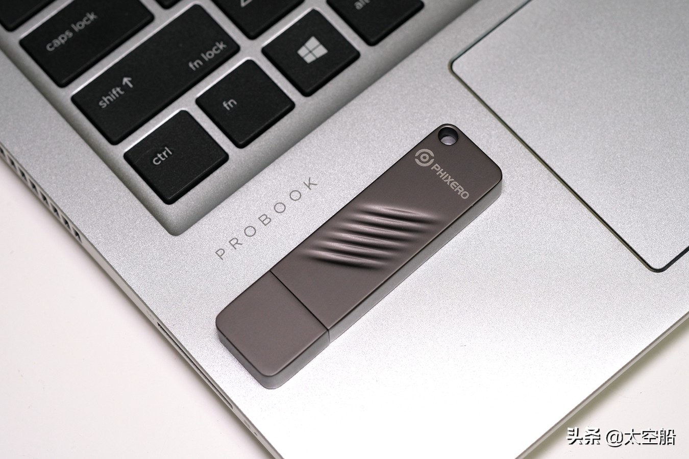 超过4G的文件无法拷入U盘？斐数移动固态U盘却做到了