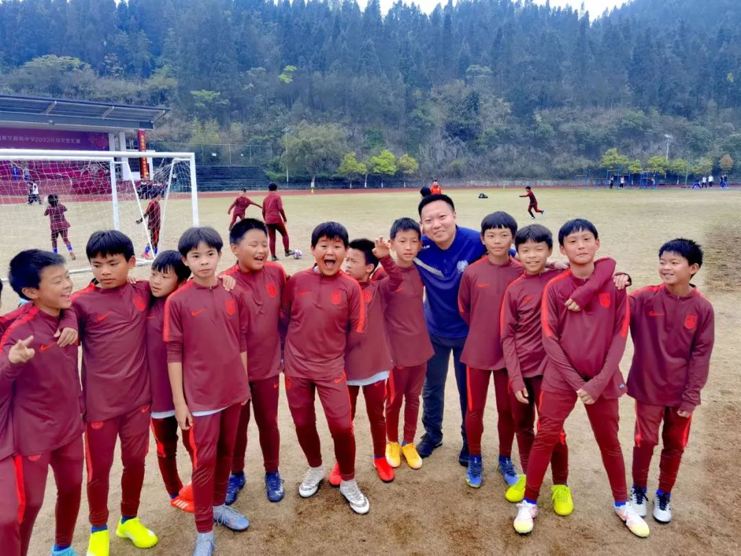 为爱黔行爱心大使,为爱黔行吴建林简历