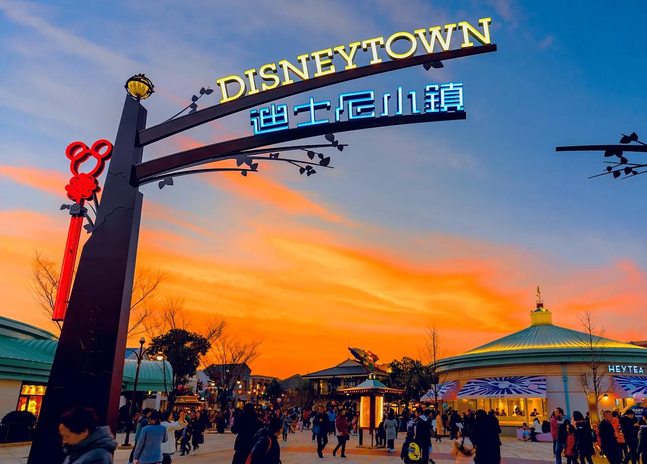 上海迪士尼乐园酒店攻略,上海迪士尼攻略一日游冬天