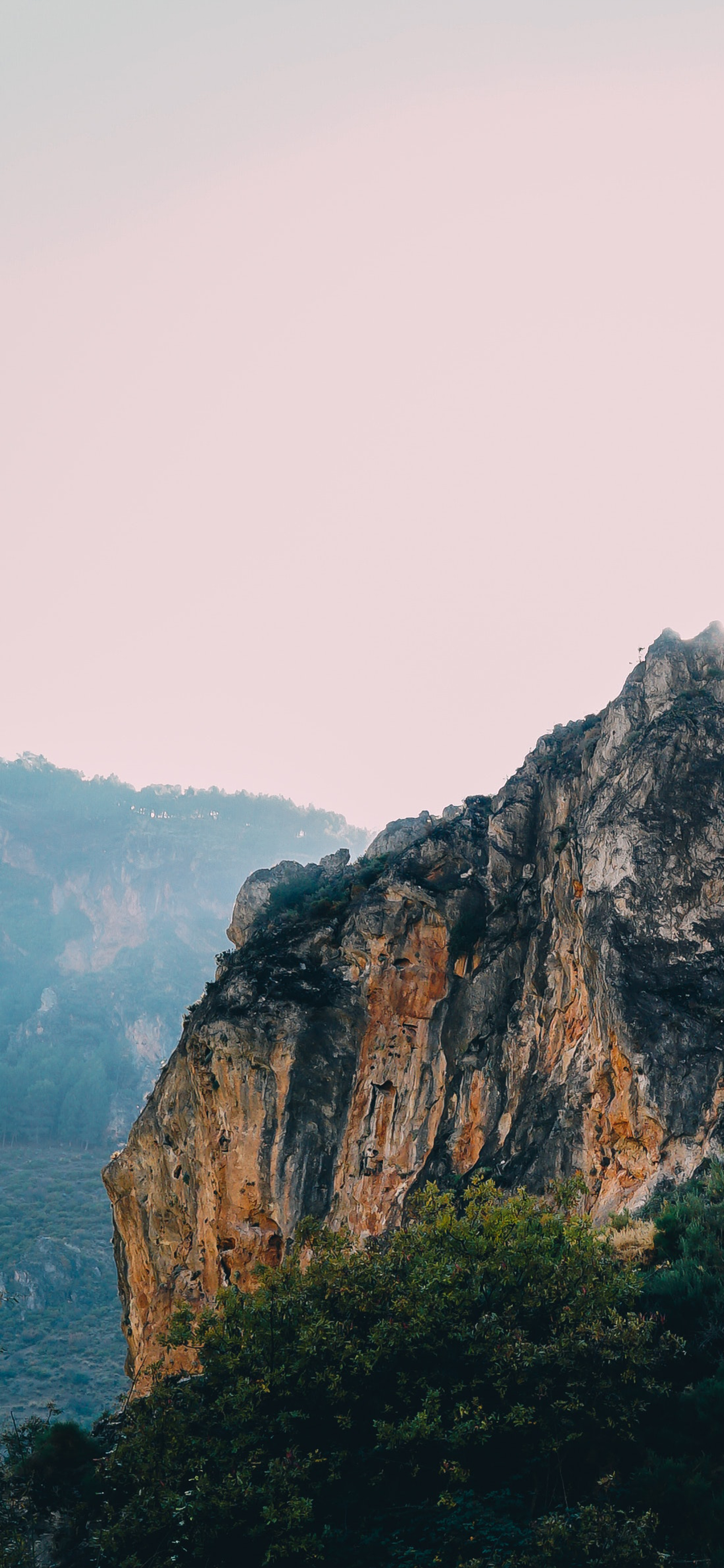 苹果13promax动态原生壁纸,iphone13及promax手机壁纸