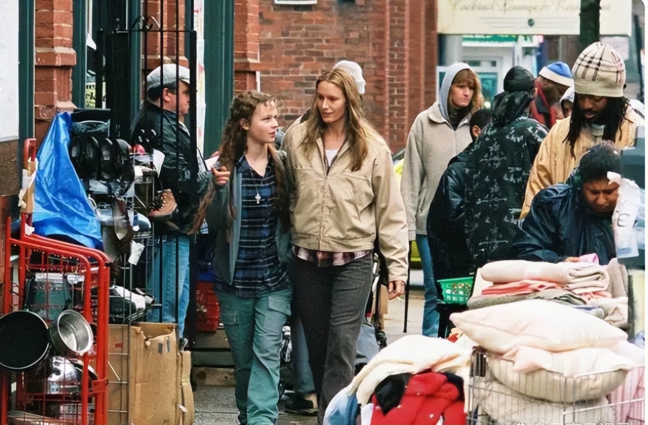 莉丝默里演讲中英文稿对照,风雨哈佛路莉丝默里现在在做什么