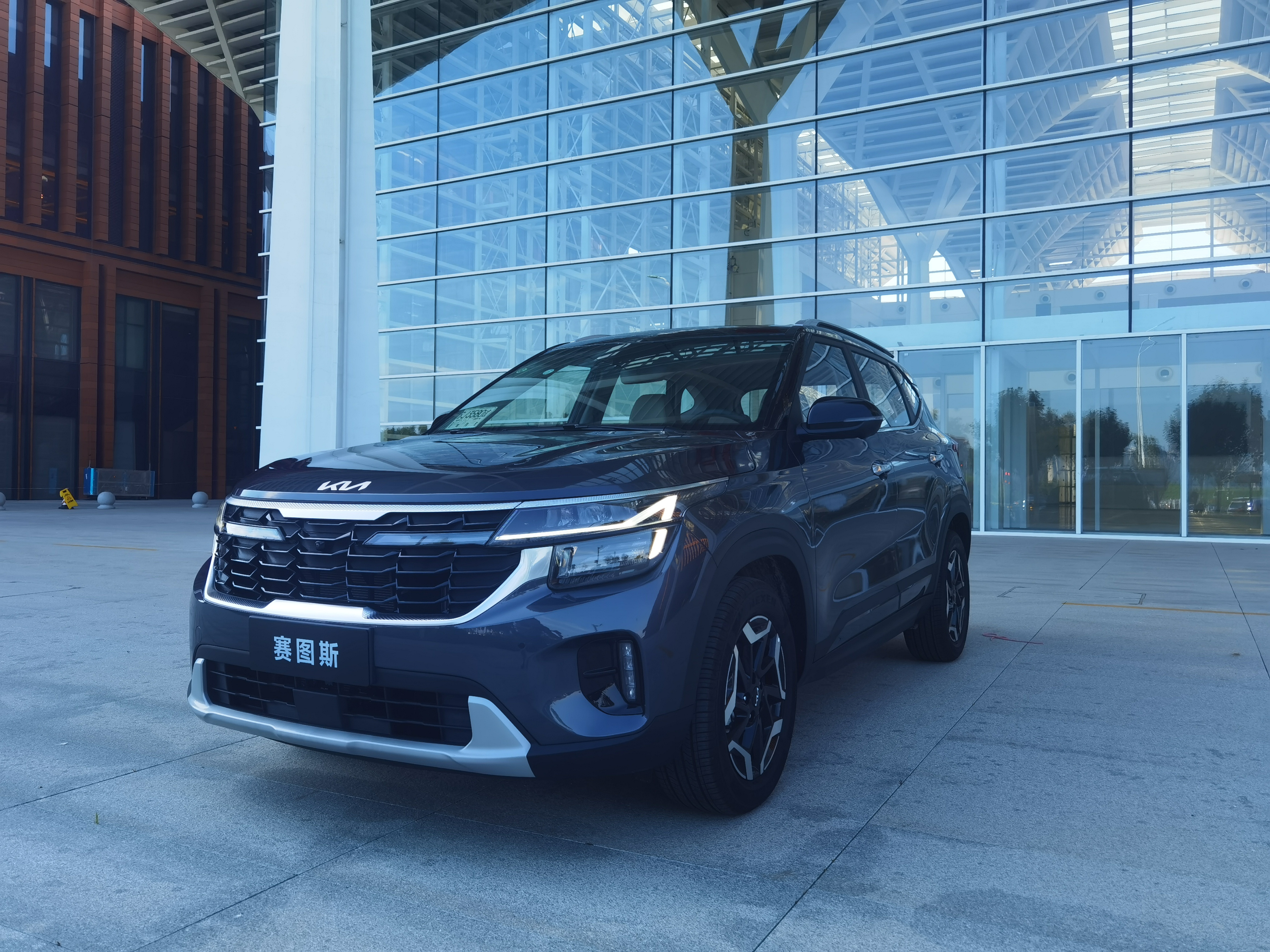 起亚赛图斯suv值得入手吗,起亚赛拉图属于什么档次的车