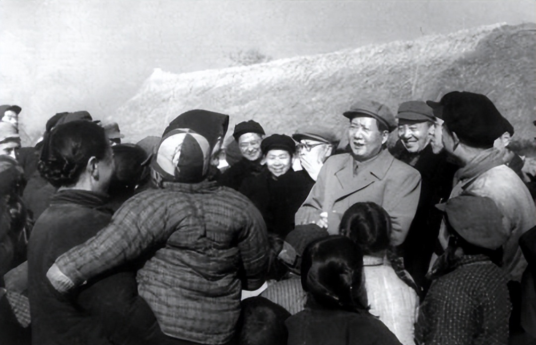 1941年毛主席遇袭，被卫士牺牲一条胳膊救下，退休后享正军级待遇