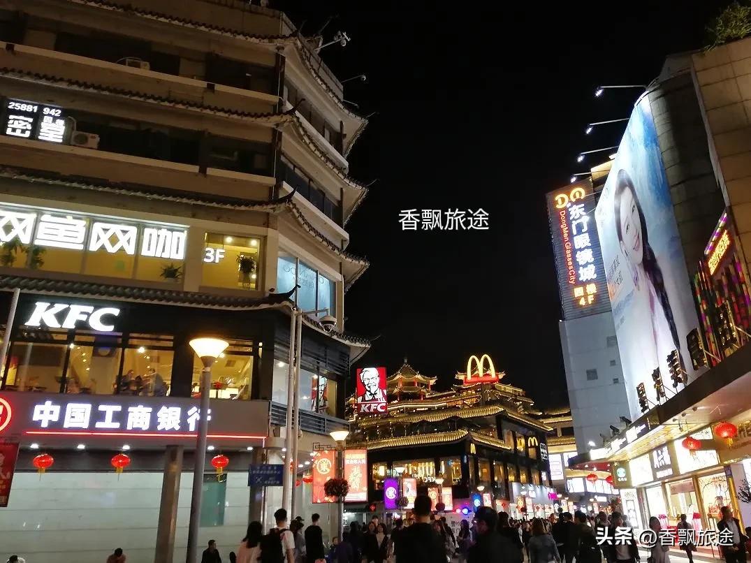 深圳东门步行街风景,深圳东门步行街