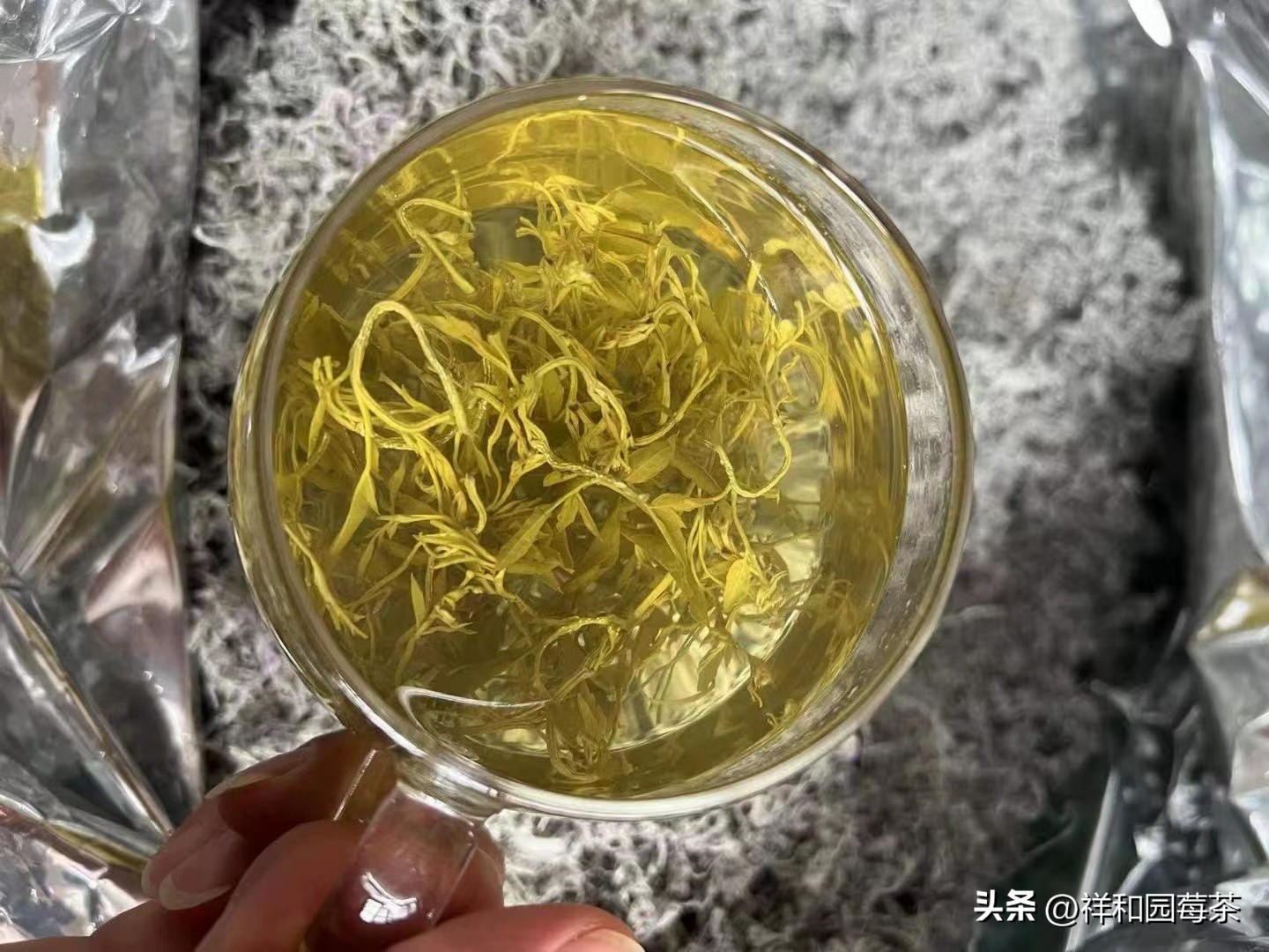 张家界莓茶哪个品牌是老字号,张家界的莓茶什么味道