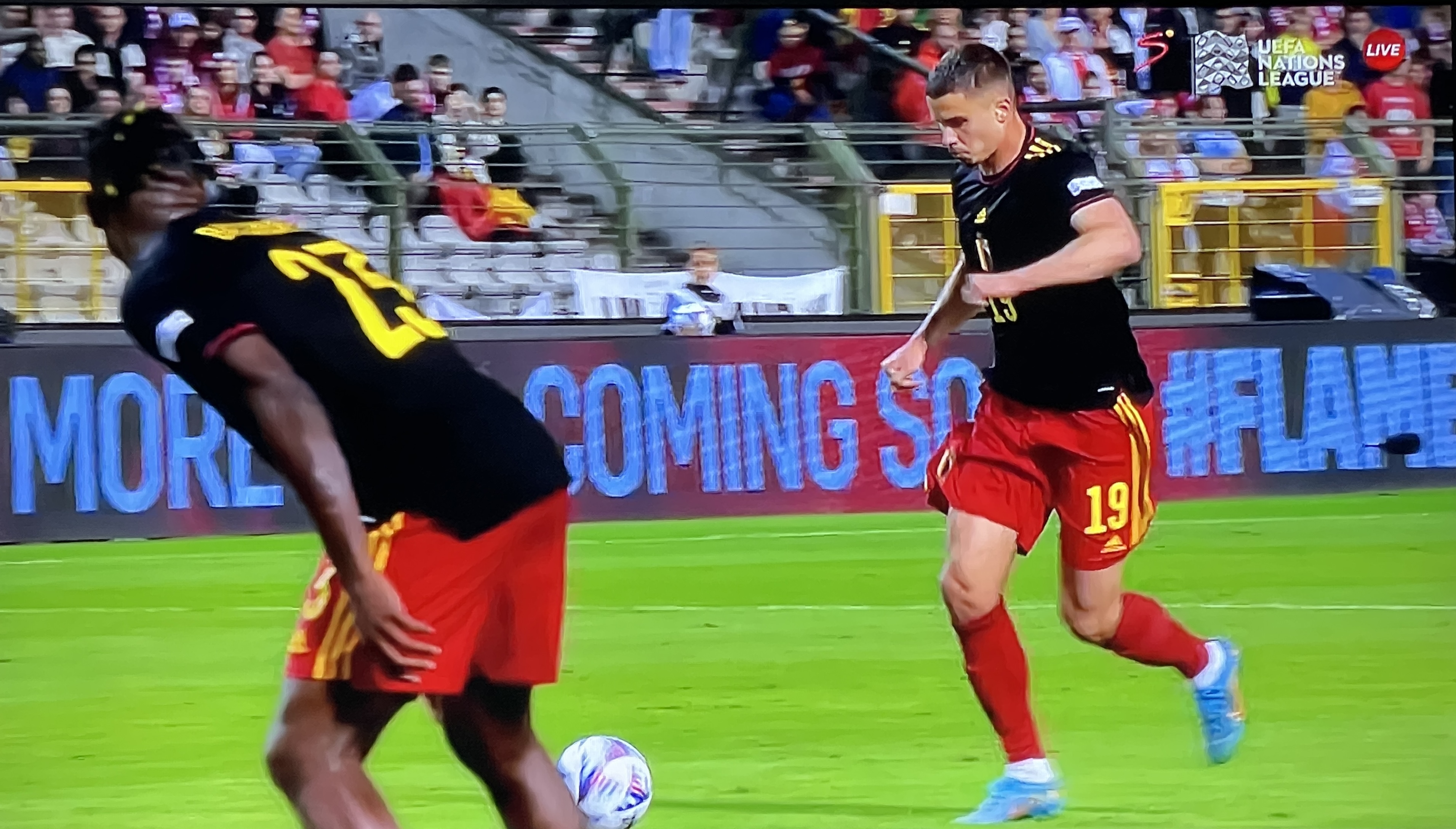 比利时6-1大胜波兰,比利时卢卡库进球精彩集锦