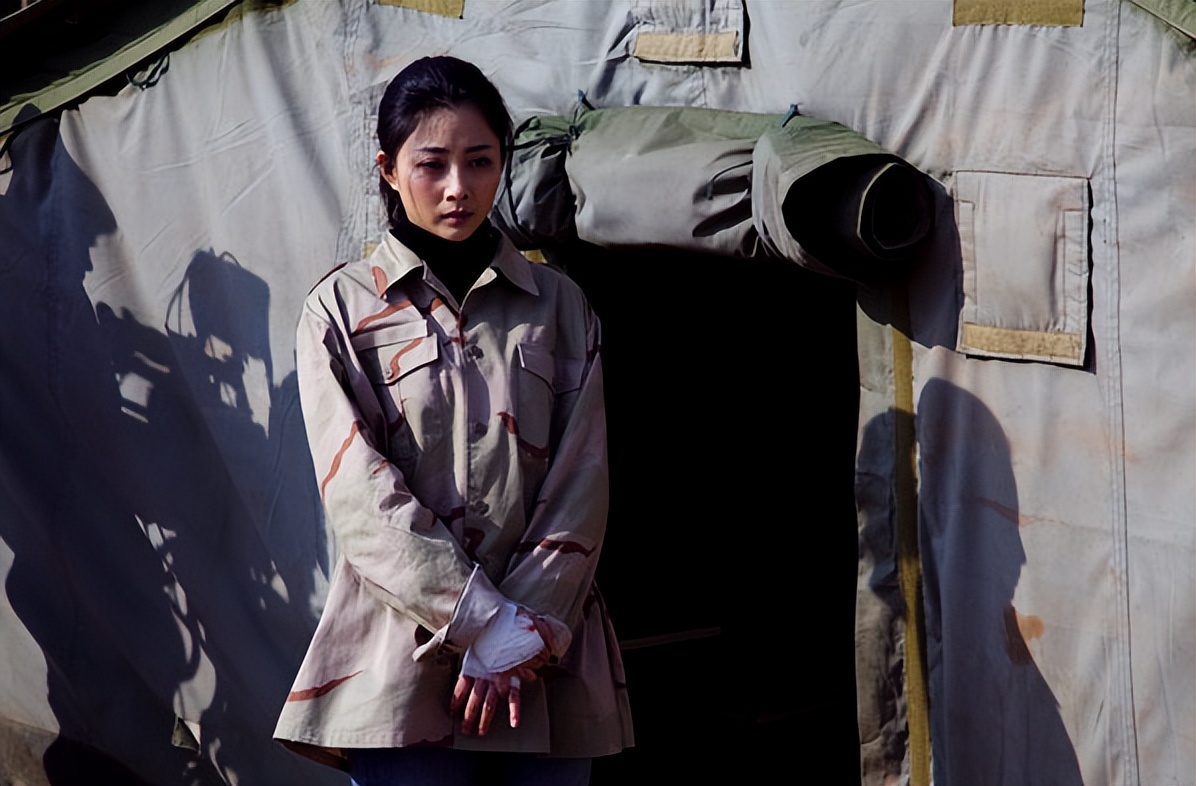 殷桃前夫入狱10年,前夫受审殷桃是否能独善其身