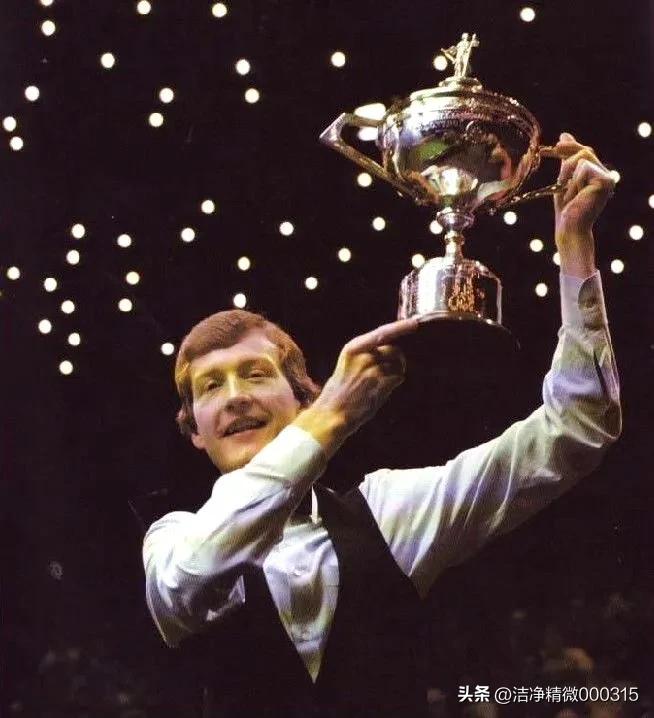 丁俊晖职业生涯多少个冠军,丁俊晖职业生涯拿过多少次冠军