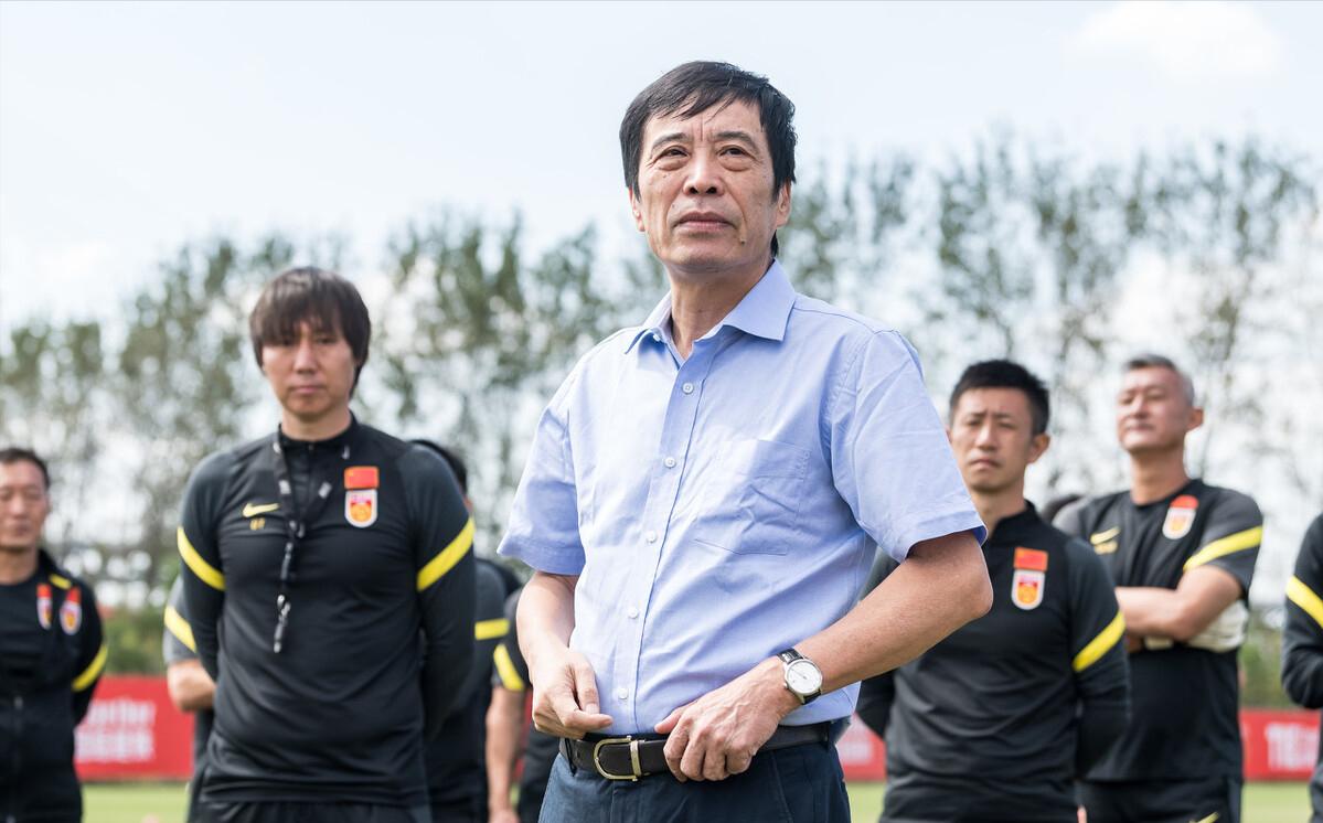 足球篮球大局观,足球篮球都是圆形对不对