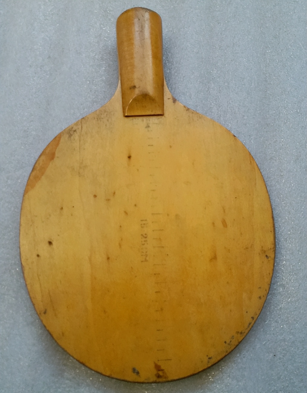 八十年代乒乓球台图片,70年代木制乒乓球台