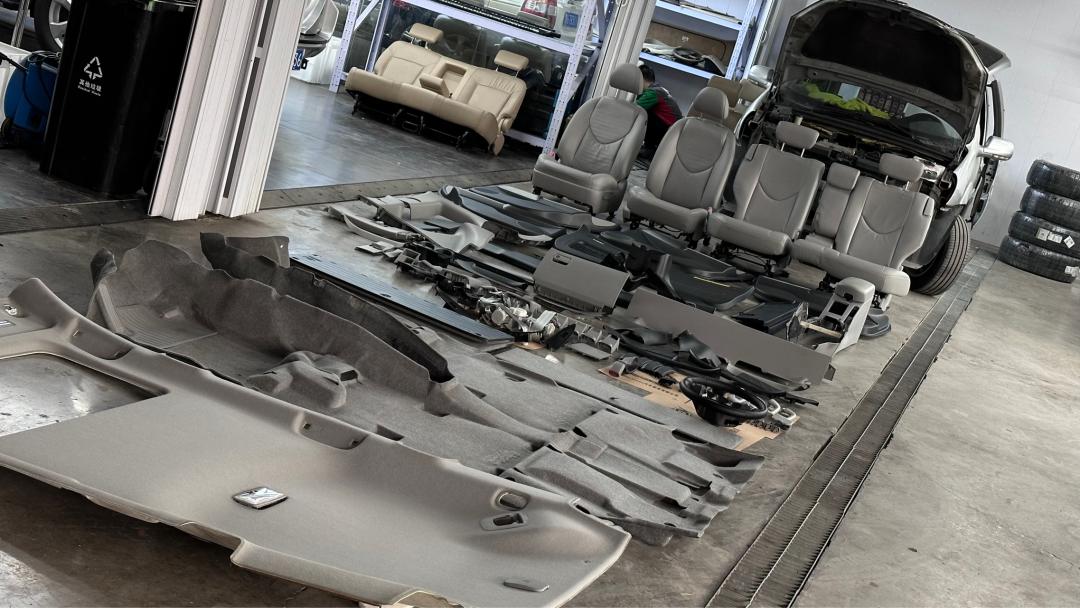 老rav4车翻新改造全过程,老款rav4比新款好太多