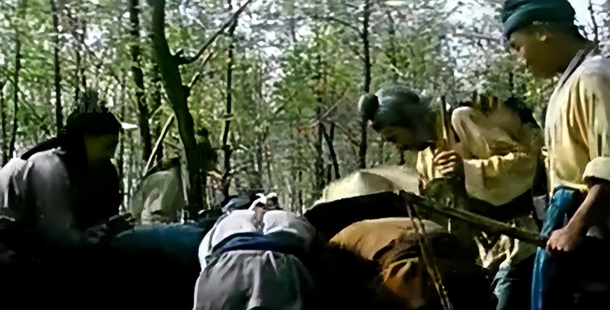 武侠剧连载17：三兄弟为*仇报**，加入梁山好汉劫富济贫、惩奸除恶