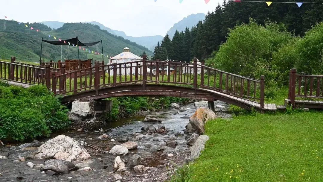 遇见20岁的男孩,遇见20年前的人